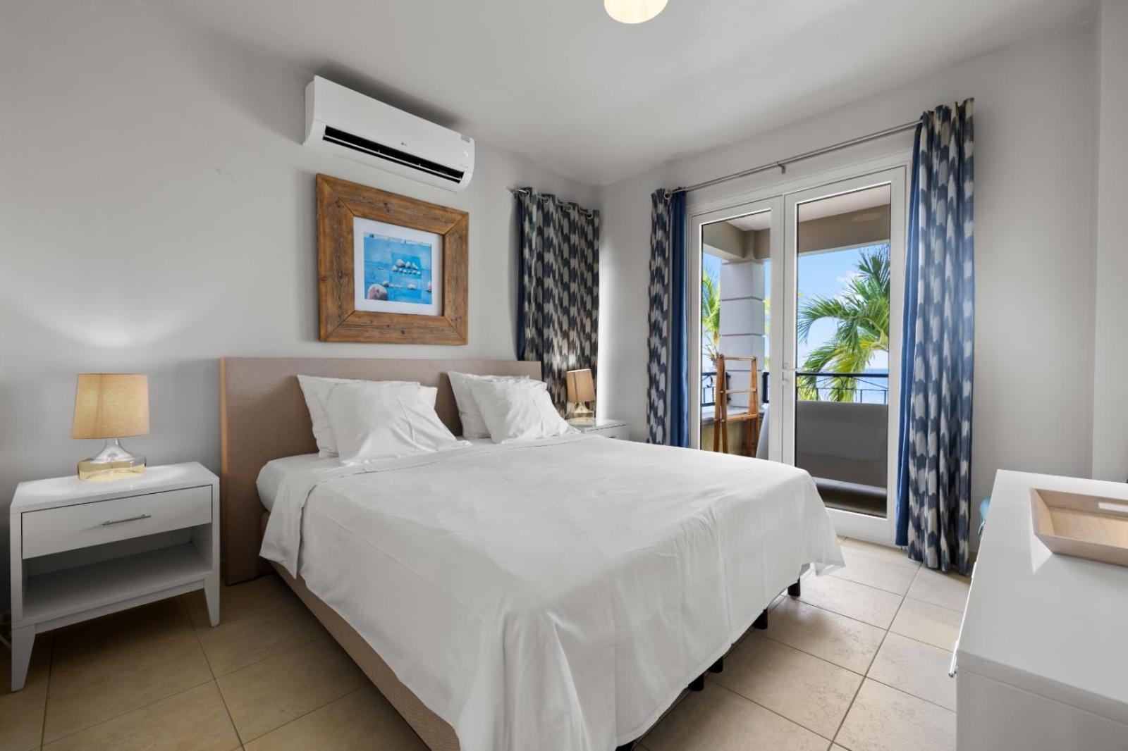 The Bellafonte - Luxury Oceanfront Hotel คราเลนไดค์ ภายนอก รูปภาพ